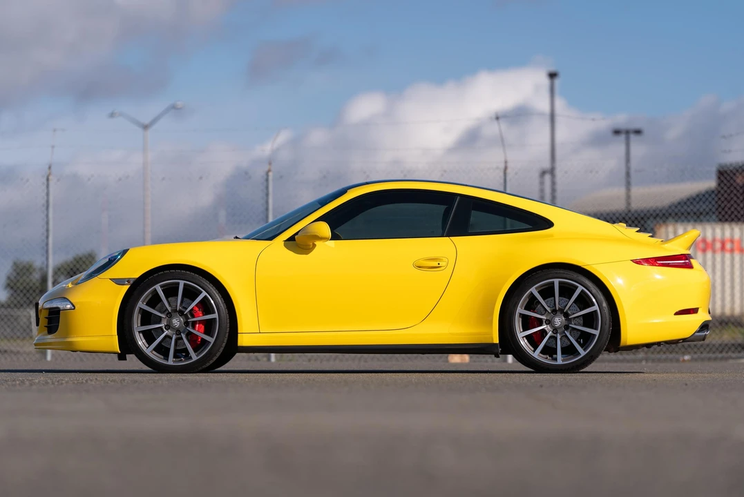 2014 Porsche 991 Carrera 4S - Image 21 of 31