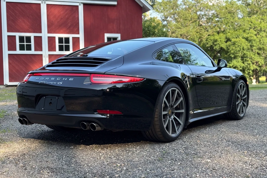 2014 Porsche 991 Carrera 4S - Image 11 of 31