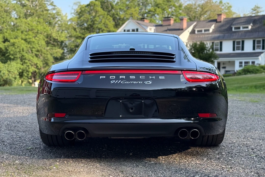 2014 Porsche 991 Carrera 4S - Image 25 of 31