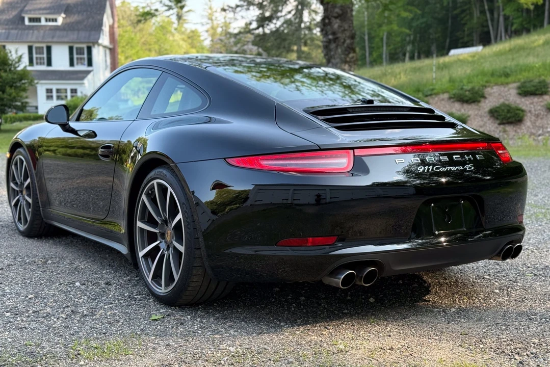 2014 Porsche 991 Carrera 4S - Image 23 of 31
