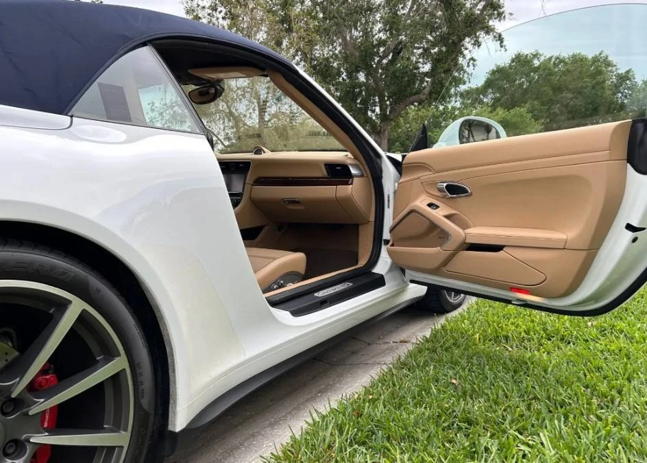 2014 Porsche 991 Carrera 4S - Image 4 of 4