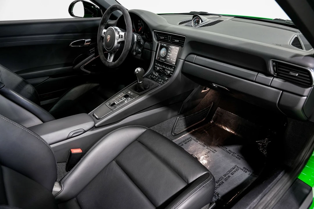 2014 Porsche 991 Carrera 4S - Image 31 of 31