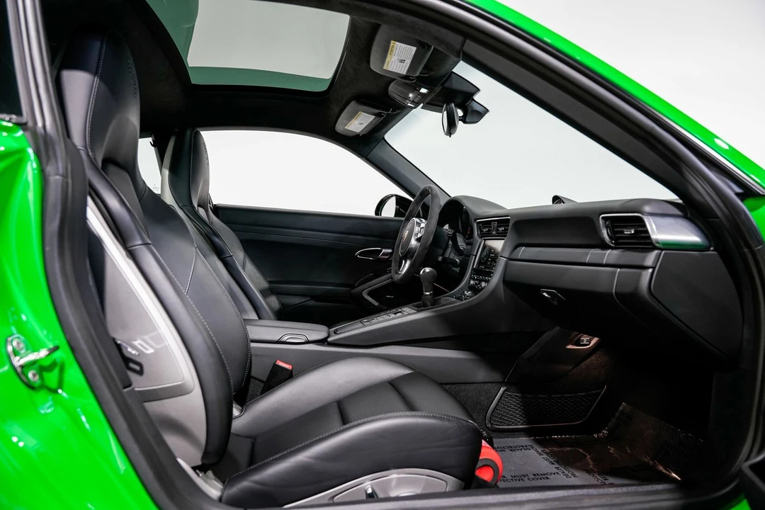 2014 Porsche 991 Carrera 4S - Image 30 of 31