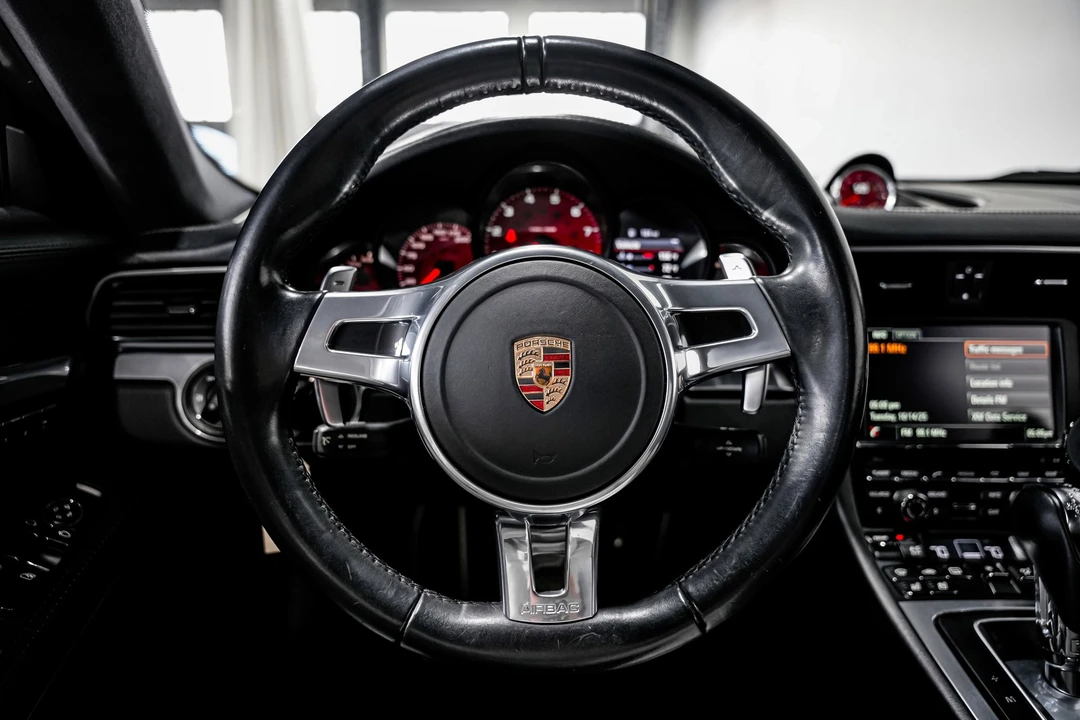 2014 Porsche 991 Carrera 4S - Image 10 of 21