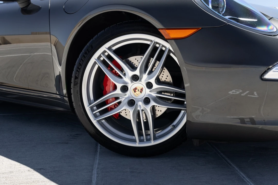 2014 Porsche 991 Carrera 4S - Image 21 of 31
