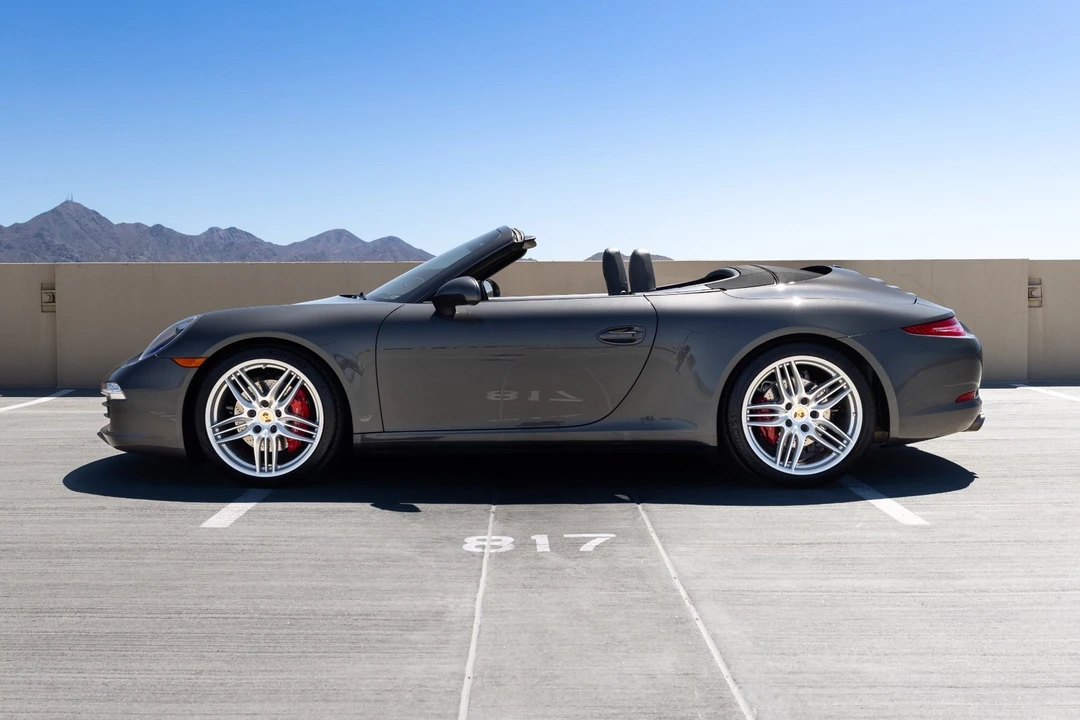 2014 Porsche 991 Carrera 4S - Image 12 of 31