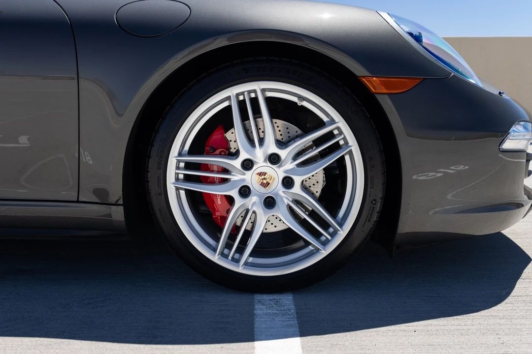 2014 Porsche 991 Carrera 4S - Image 23 of 31