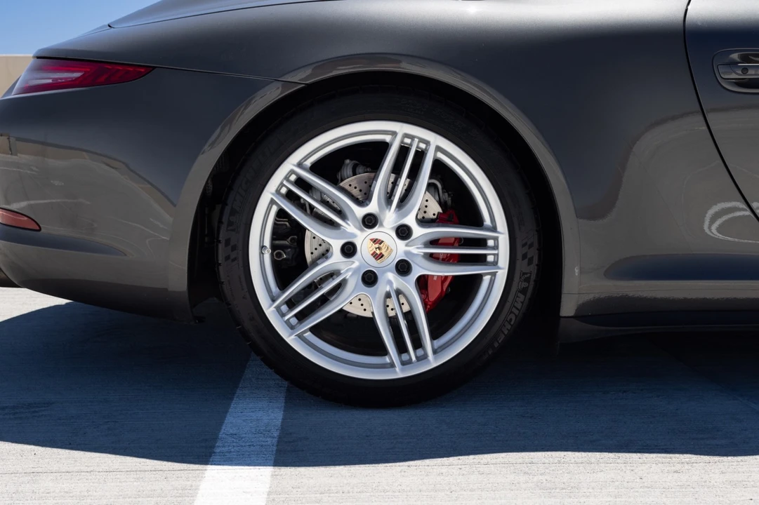 2014 Porsche 991 Carrera 4S - Image 22 of 31