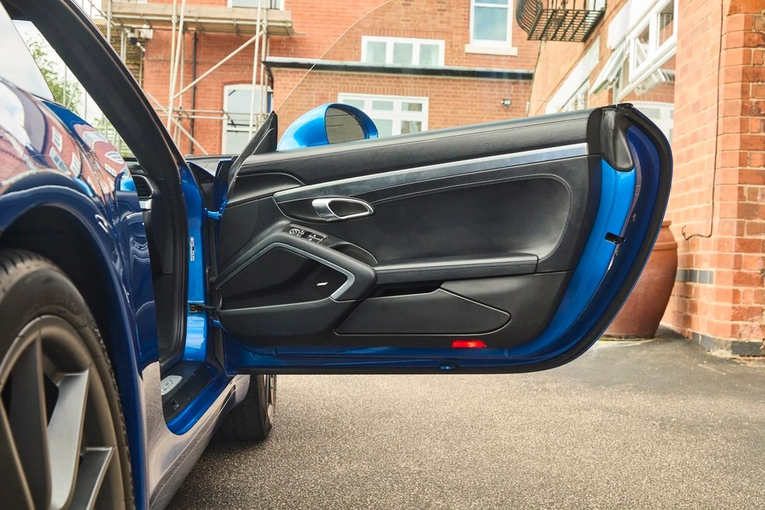 2014 Porsche 991 Carrera - Image 16 of 31