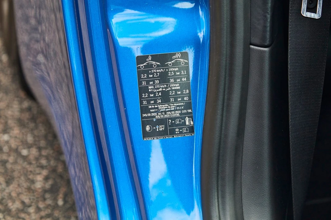 2014 Porsche 991 Carrera - Image 23 of 31