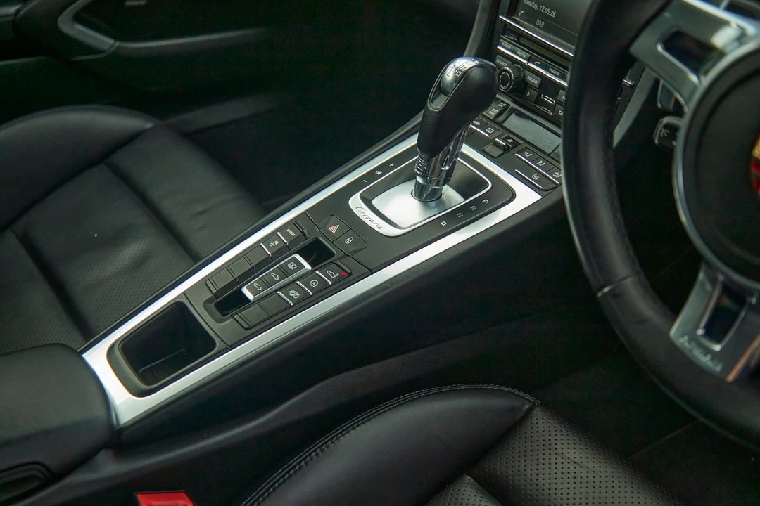 2014 Porsche 991 Carrera - Image 30 of 31