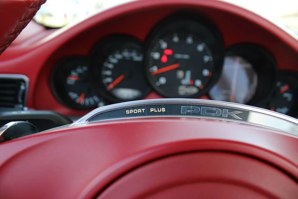 2014 Porsche 991 Carrera - Image 29 of 31