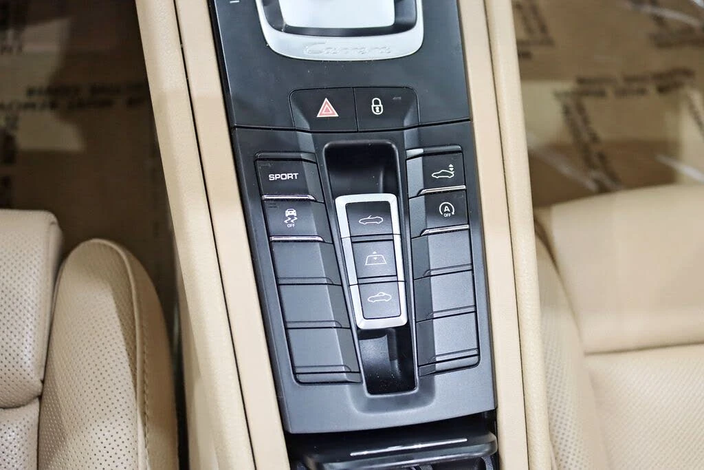 2014 Porsche 991 Carrera - Image 24 of 31
