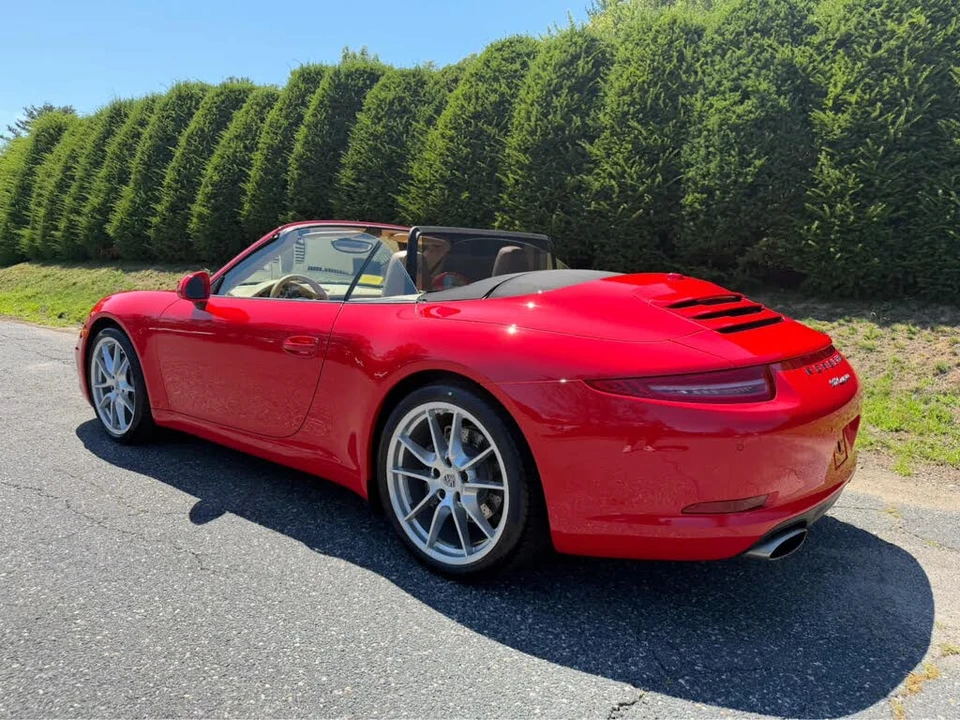 2014 Porsche 991 Carrera - Image 17 of 31