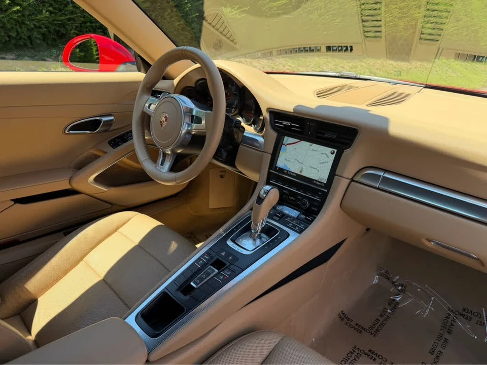 2014 Porsche 991 Carrera - Image 23 of 31