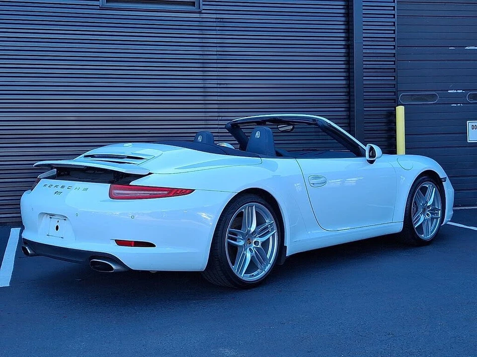 2014 Porsche 991 Carrera - Image 7 of 31