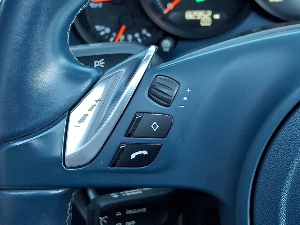 2014 Porsche 991 Carrera - Image 24 of 31