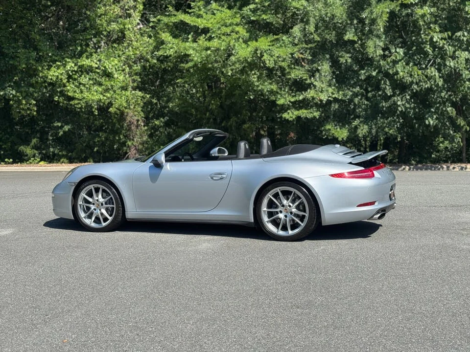 2014 Porsche 991 Carrera - Image 8 of 31