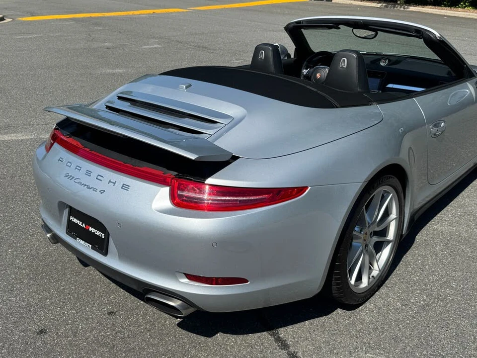2014 Porsche 991 Carrera - Image 27 of 31