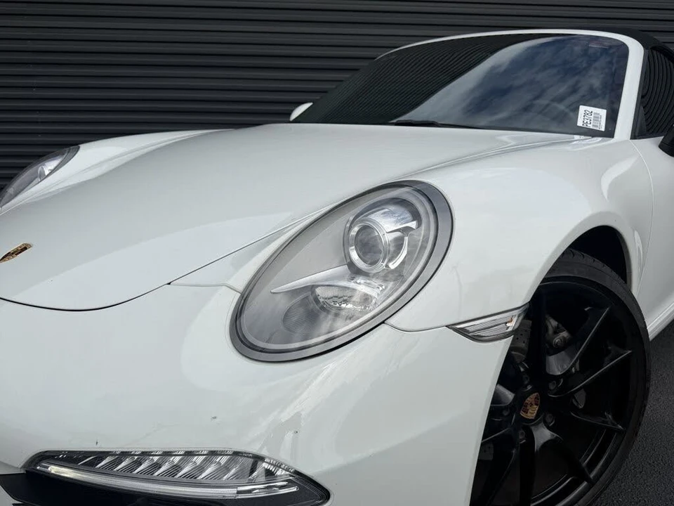 2014 Porsche 991 Carrera - Image 12 of 30