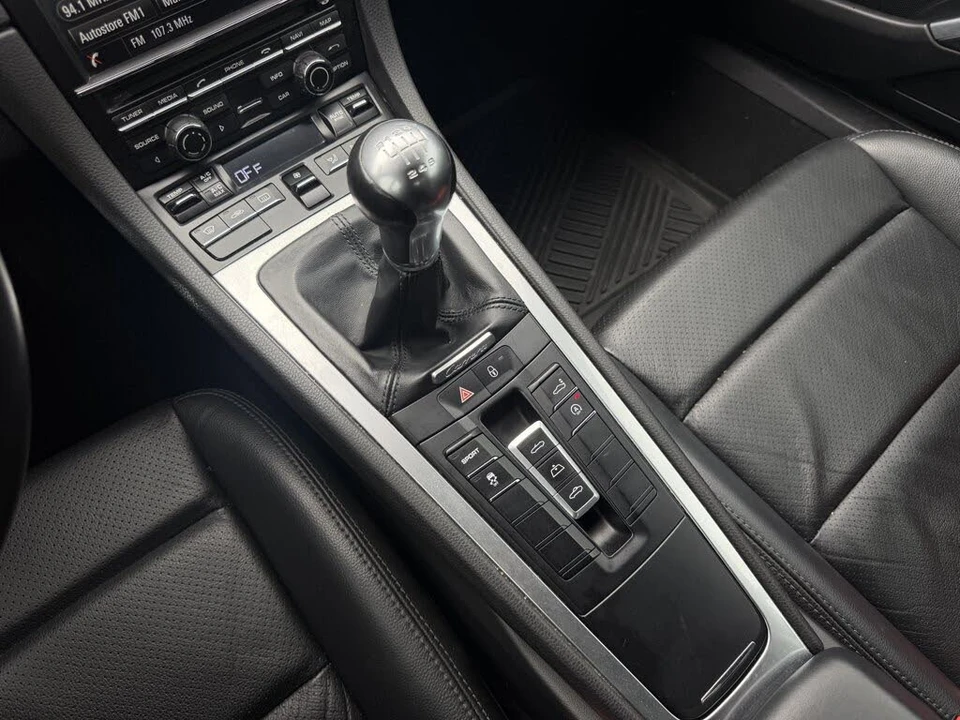 2014 Porsche 991 Carrera - Image 27 of 30