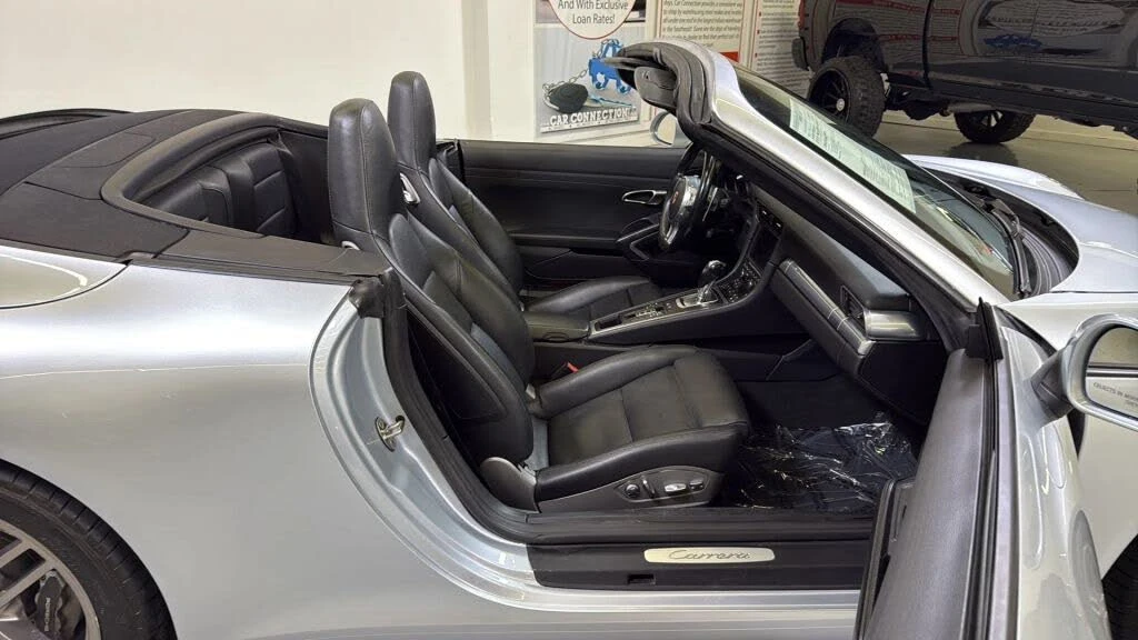 2014 Porsche 991 Carrera - Image 21 of 31