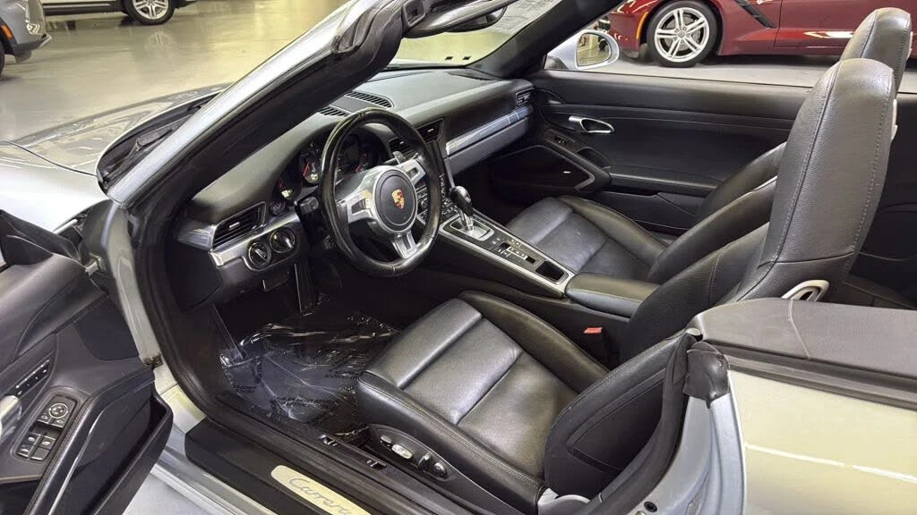 2014 Porsche 991 Carrera - Image 25 of 31