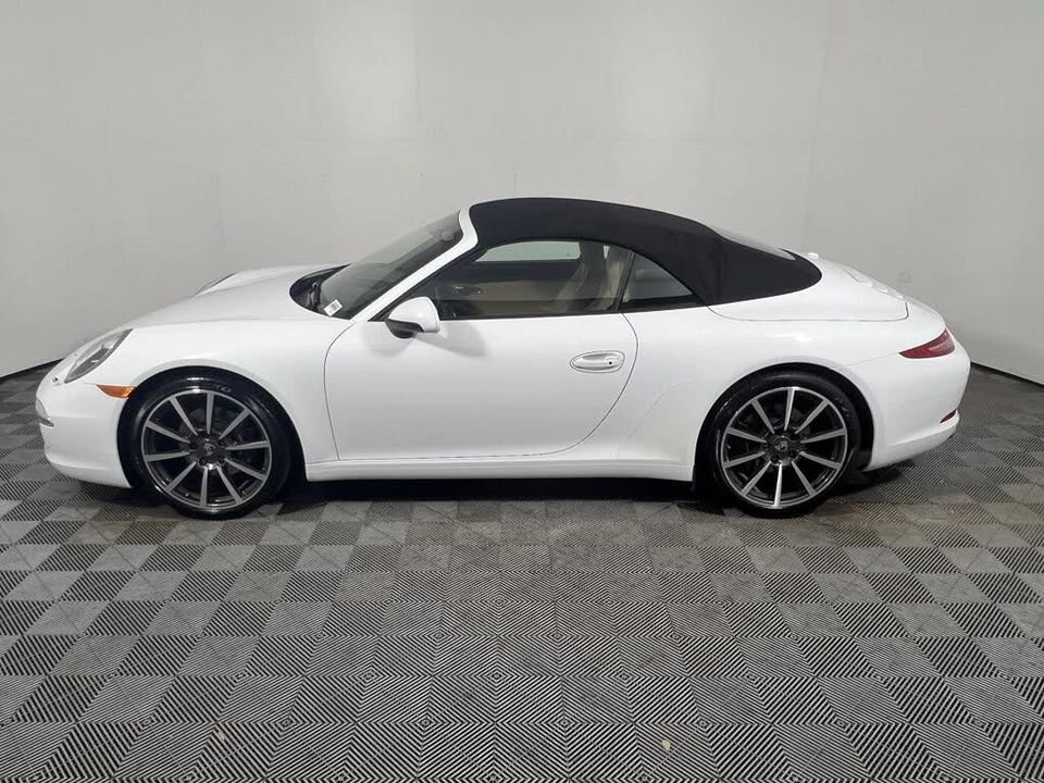 2014 Porsche 991 Carrera - Image 2 of 25