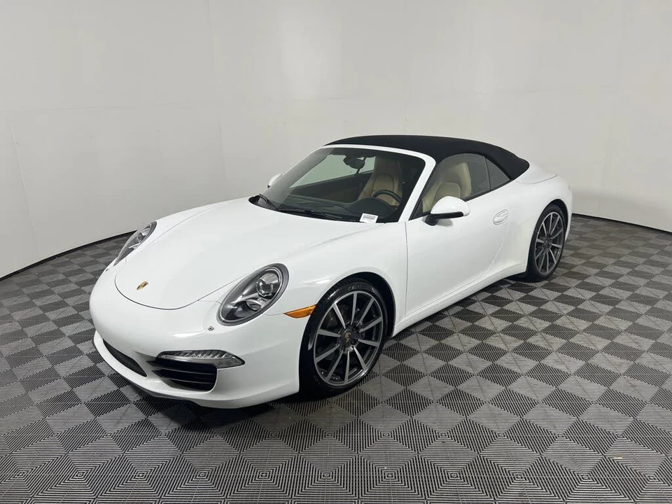 2014 Porsche 991 Carrera - Image 11 of 25