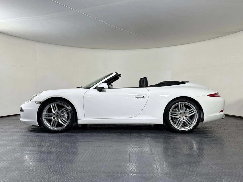 2014 Porsche 991 Carrera - Image 2 of 5