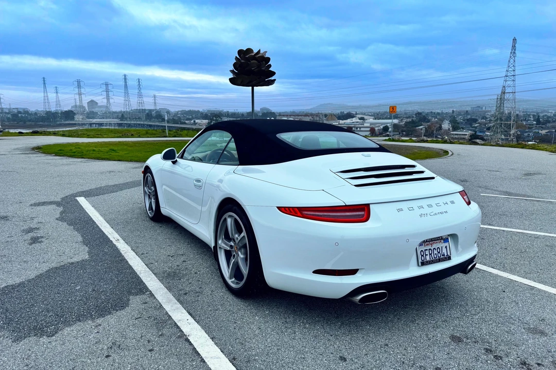 2014 Porsche 991 Carrera - Image 16 of 31