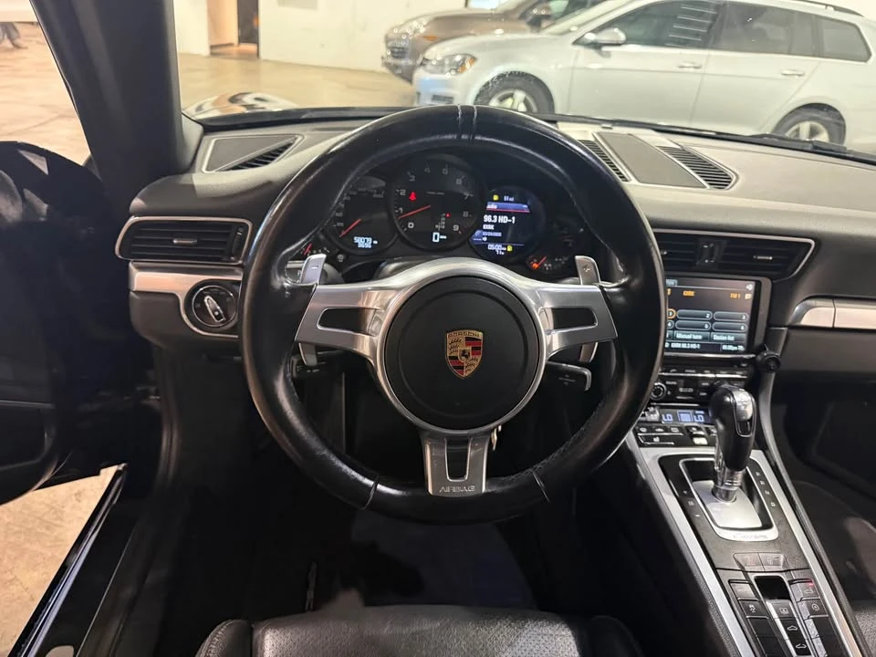 2014 Porsche 991 Carrera - Image 16 of 20