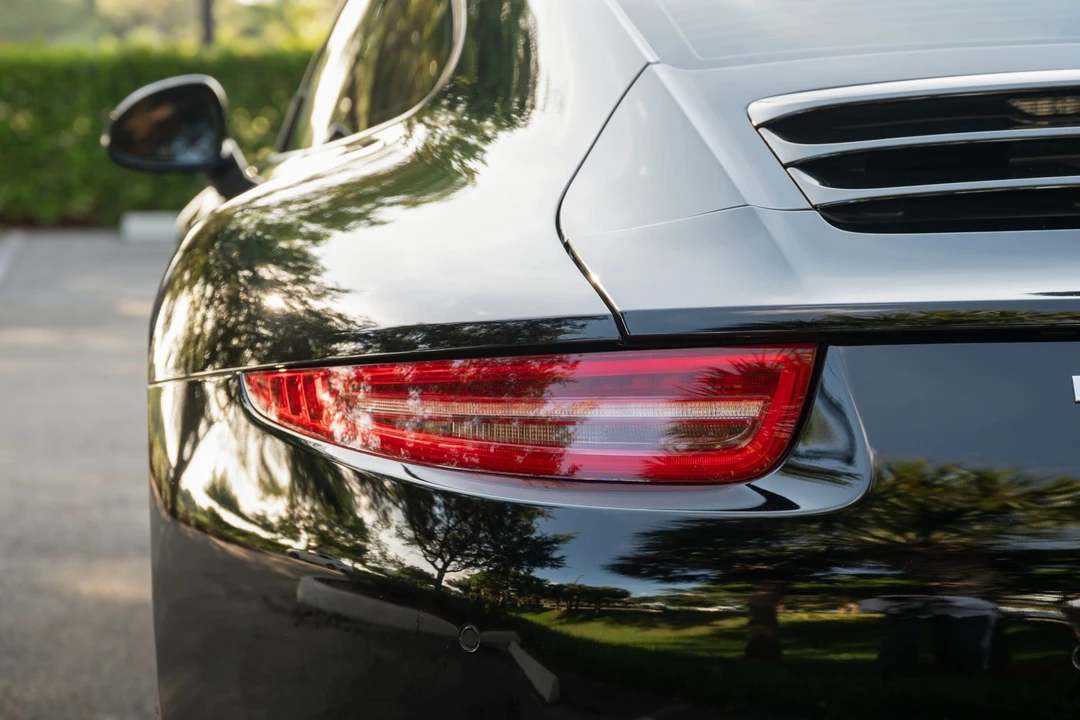 2014 Porsche 991 Carrera - Image 17 of 31