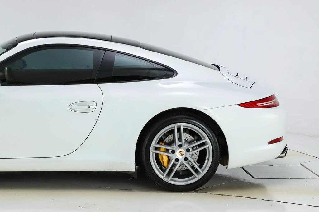 2014 Porsche 991 Carrera - Image 11 of 31
