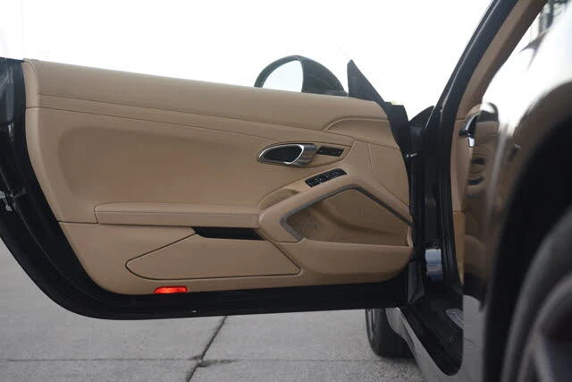 2014 Porsche 991 Carrera - Image 13 of 31
