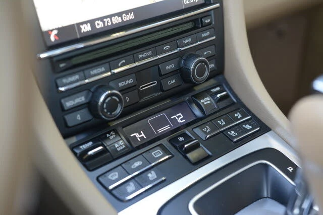 2014 Porsche 991 Carrera - Image 24 of 31
