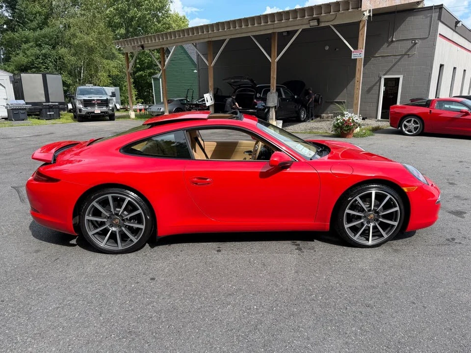 2014 Porsche 991 Carrera - Image 2 of 31