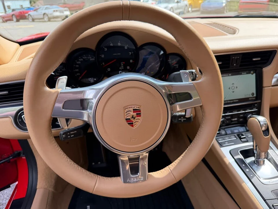 2014 Porsche 991 Carrera - Image 13 of 31