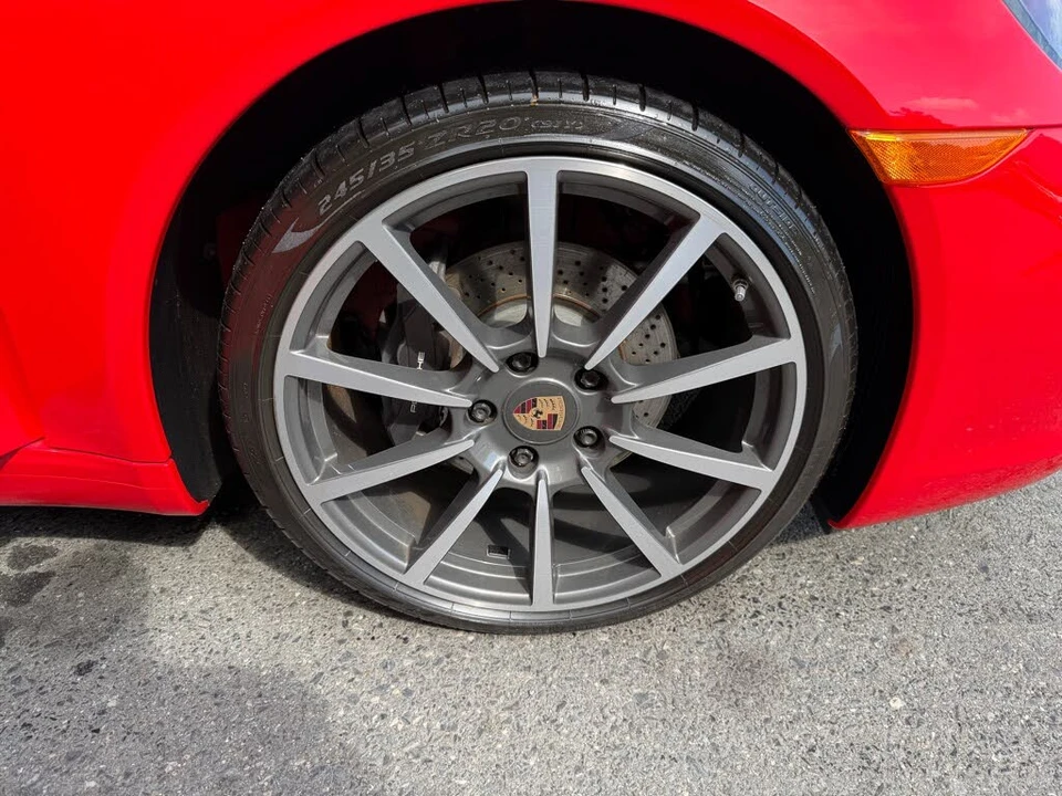 2014 Porsche 991 Carrera - Image 29 of 31