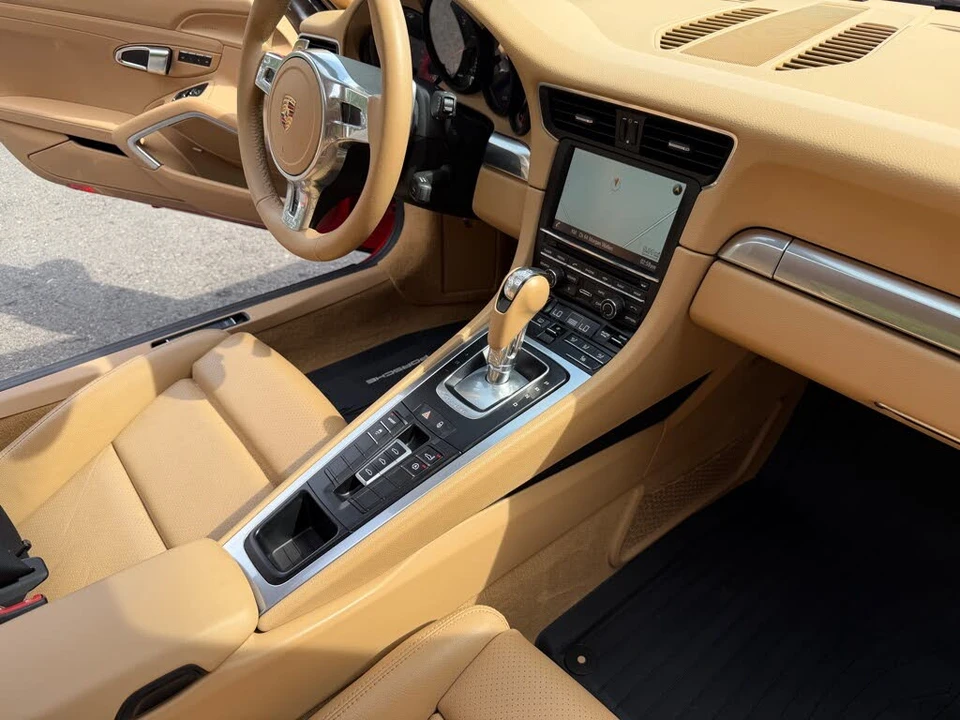2014 Porsche 991 Carrera - Image 24 of 31