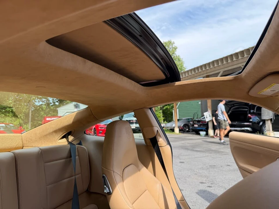2014 Porsche 991 Carrera - Image 26 of 31