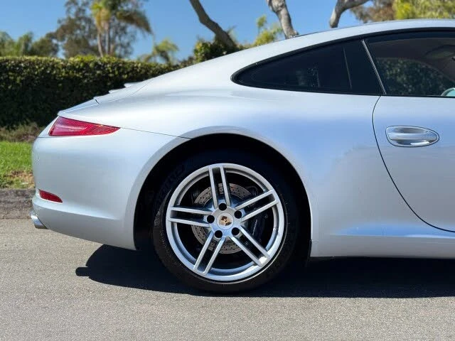 2014 Porsche 991 Carrera - Image 9 of 30