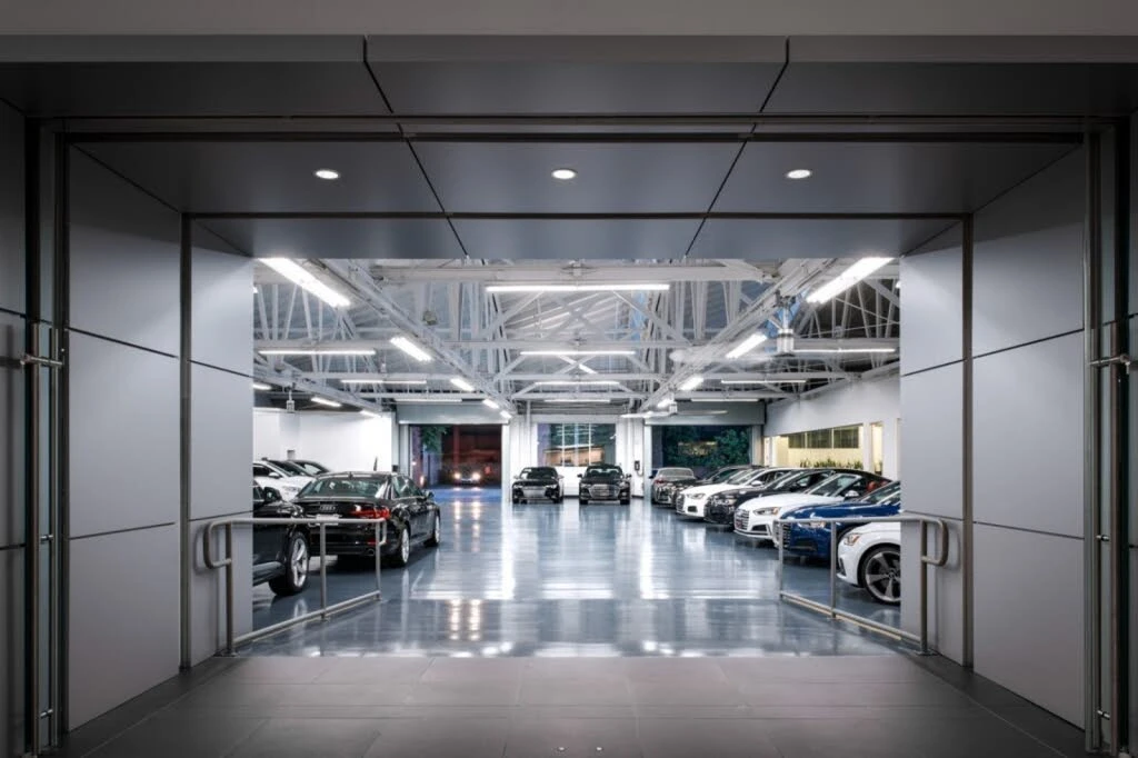 2014 Porsche 991 Carrera - Image 28 of 31