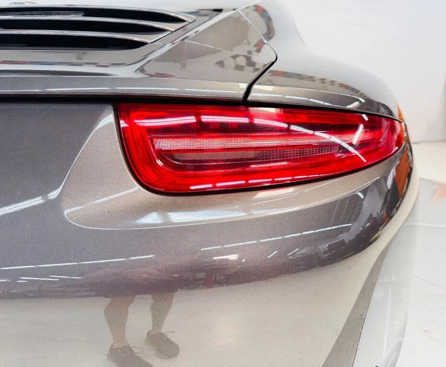 2014 Porsche 991 Carrera - Image 28 of 31