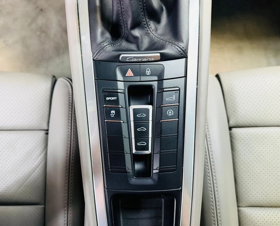 2014 Porsche 991 Carrera - Image 14 of 31