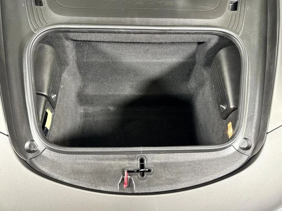 2014 Porsche 991 Carrera - Image 27 of 29