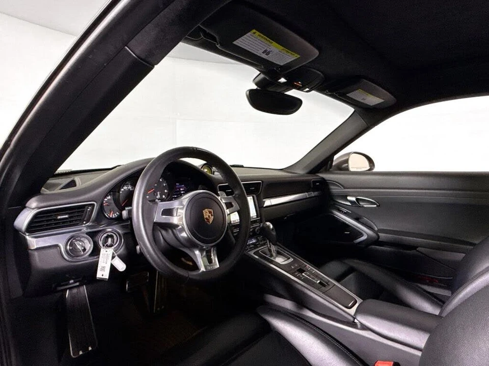 2014 Porsche 991 Carrera - Image 11 of 29