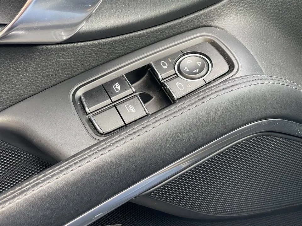 2014 Porsche 991 Carrera - Image 28 of 31