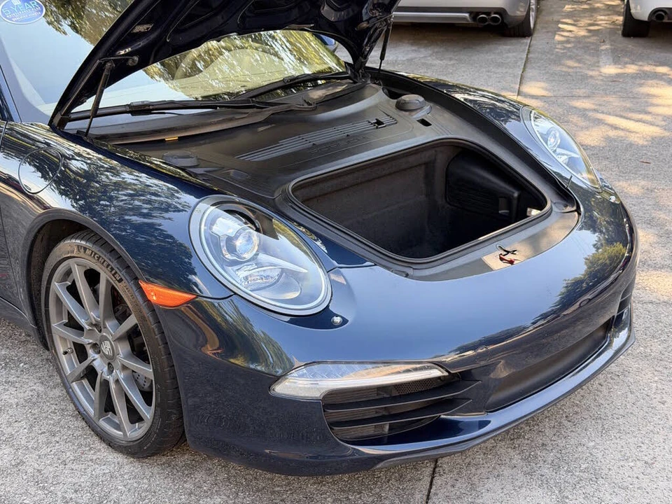 2014 Porsche 991 Carrera - Image 28 of 31