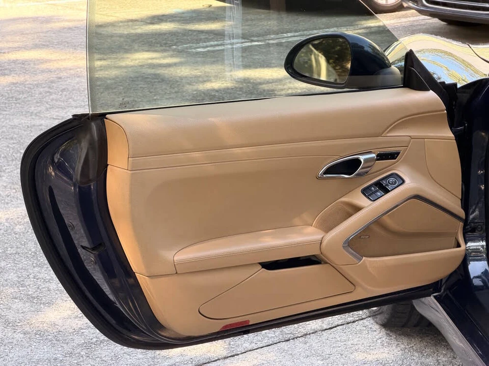 2014 Porsche 991 Carrera - Image 16 of 31